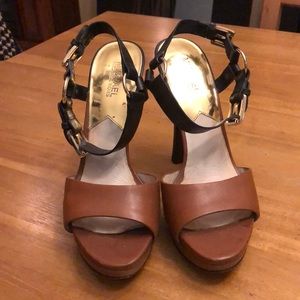 Michael Kors black and brown leather sandals